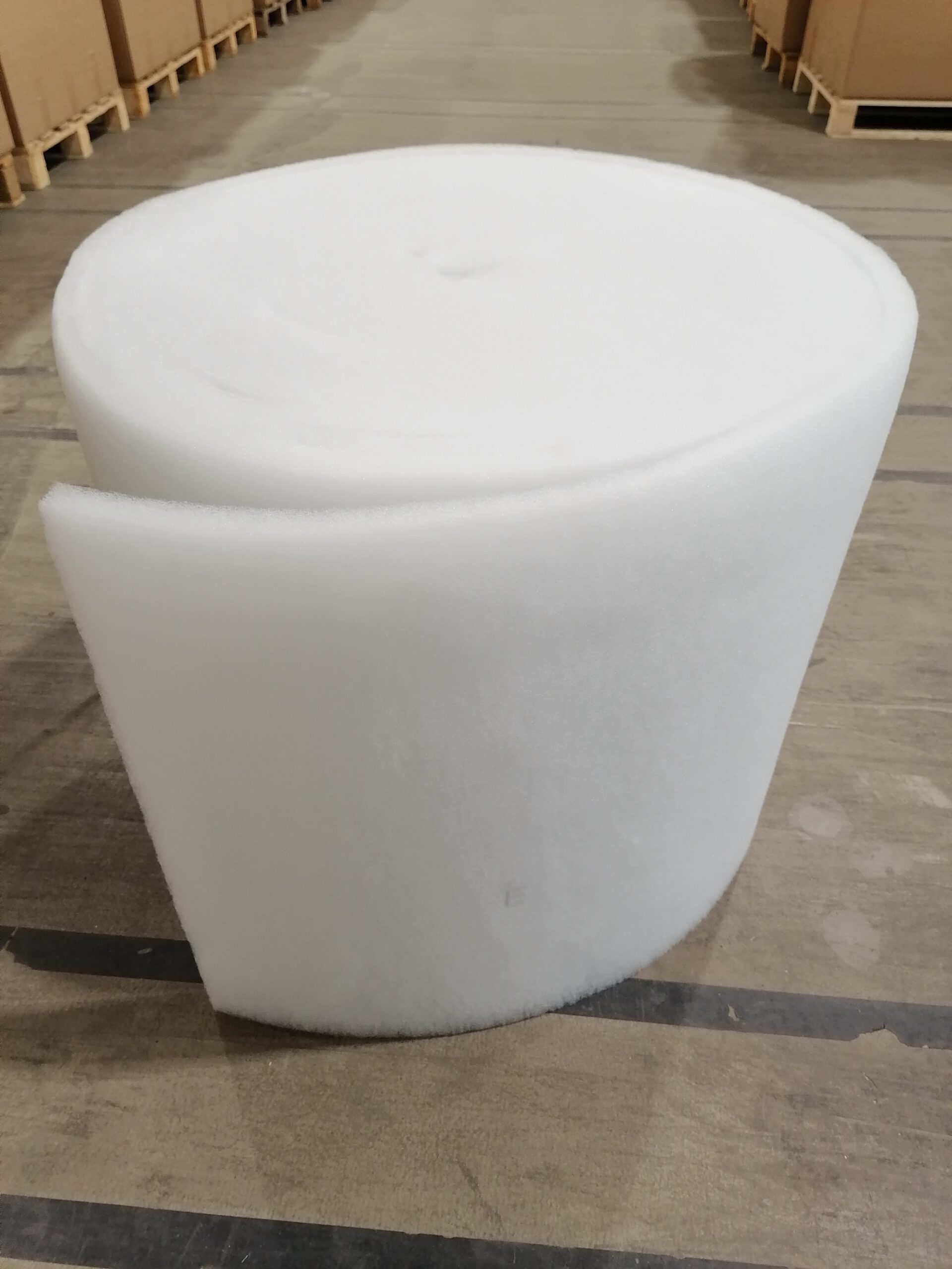 KARKEASUODATIN 0,75x20m 290g/m  24mm G4 (poistosuodatin)